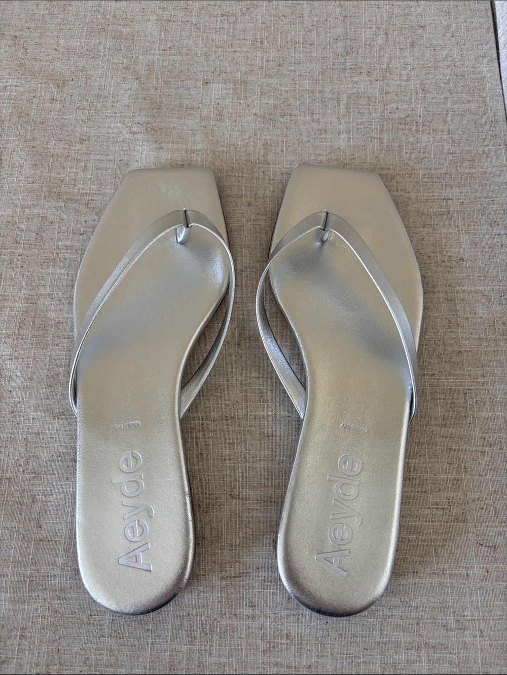 Brand new Aeyde Renee square toe sandals